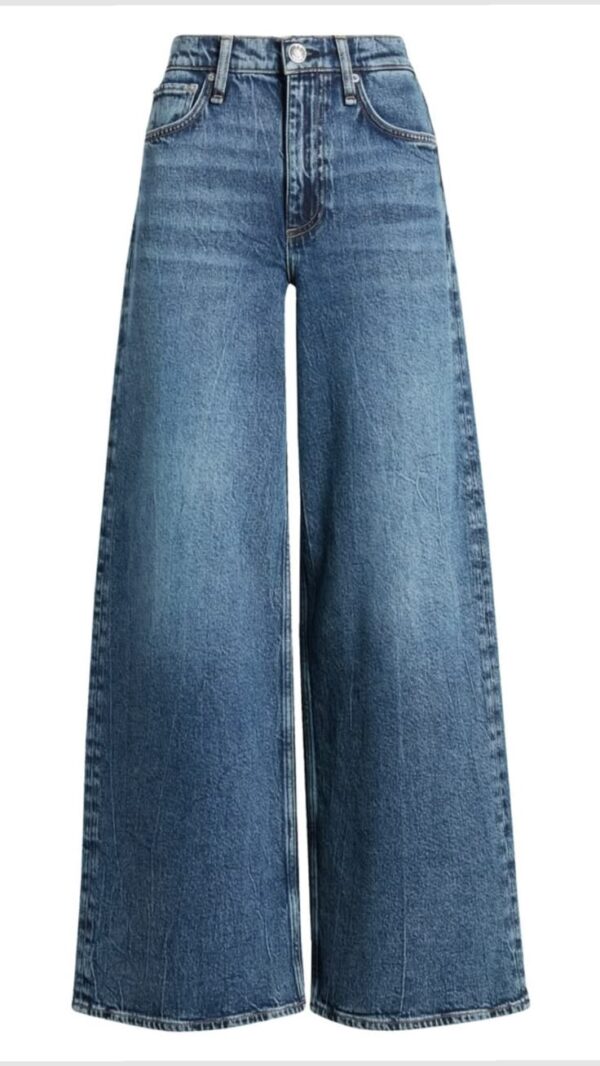 Urban Ease Wide-Leg Jeans